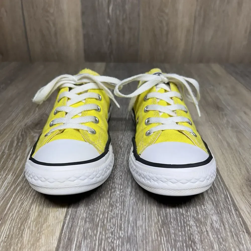 Converse previously owned
